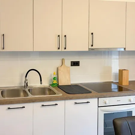 Apartman In With Wifi Bribir